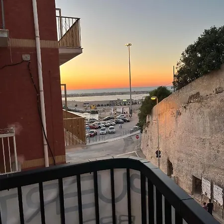 El Puerto Bed & Breakfast