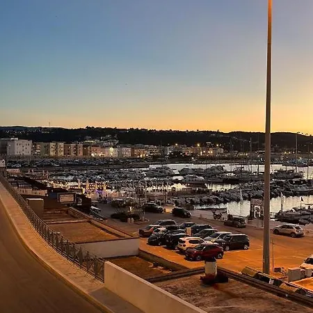 B&B El Puerto 비에스테